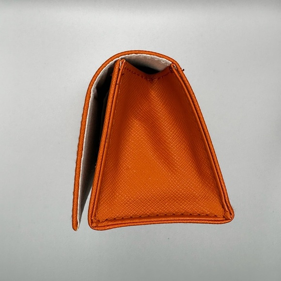 Tory Burch Sunglass Case - Picture 4 of 4